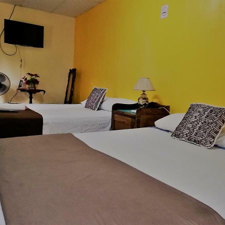 Hostal Leyendas León 외부 사진