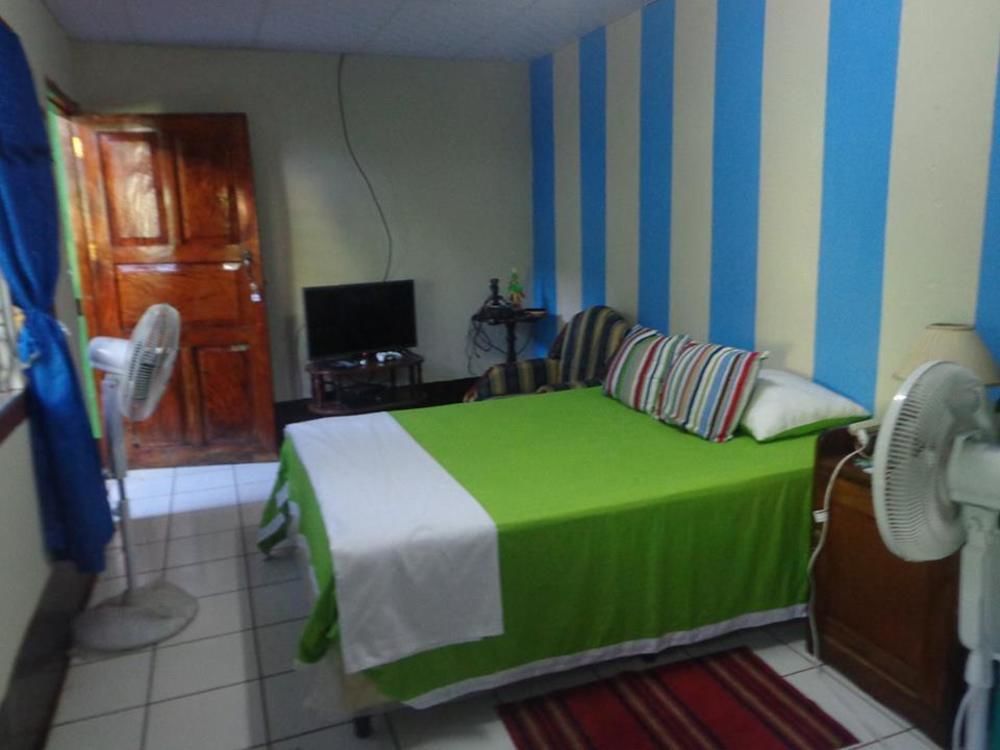 Hostal Leyendas León 외부 사진