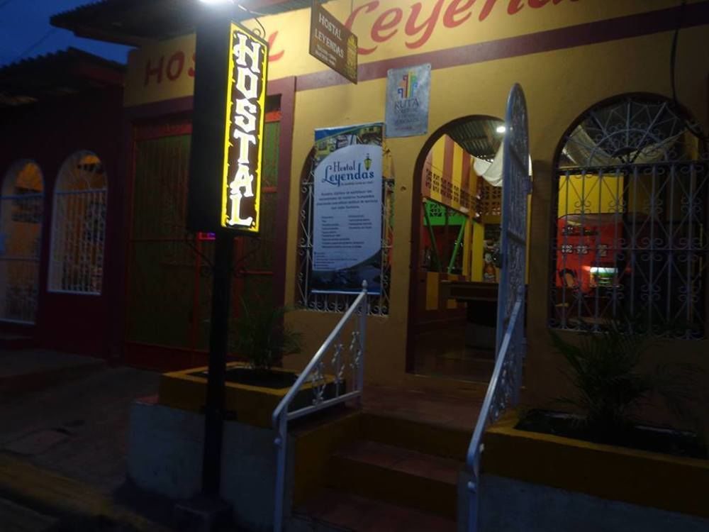 Hostal Leyendas León 외부 사진