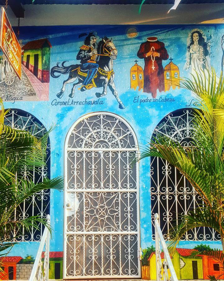 Hostal Leyendas León 외부 사진